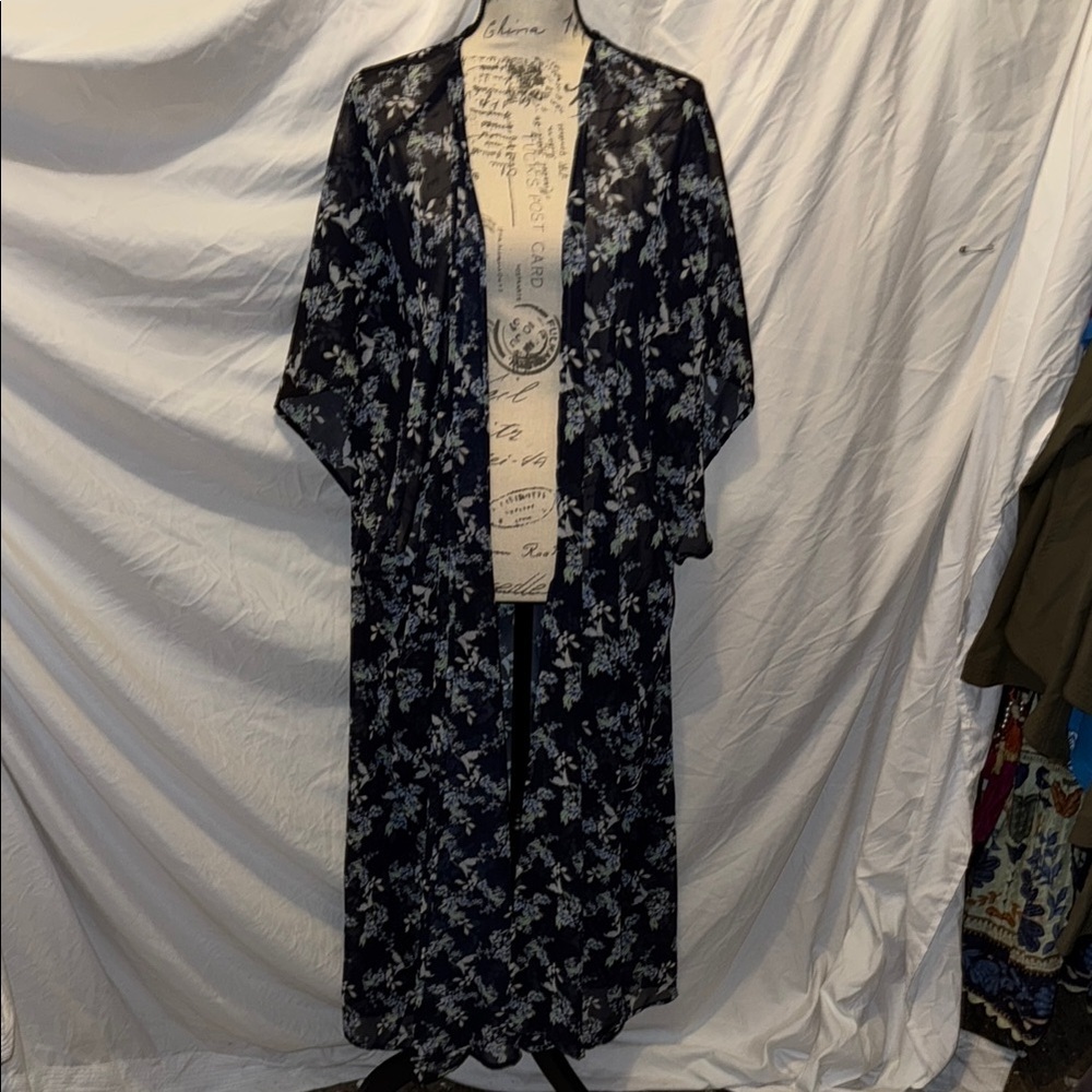 Lane Bryant Black Kimono